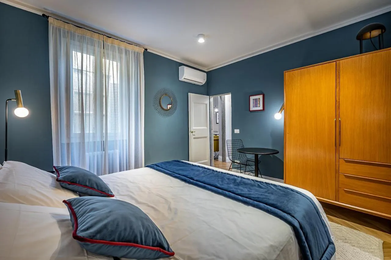 Hs4U Ricasoli Luxury Apartment Near Duomo N.2 Florença 0*,